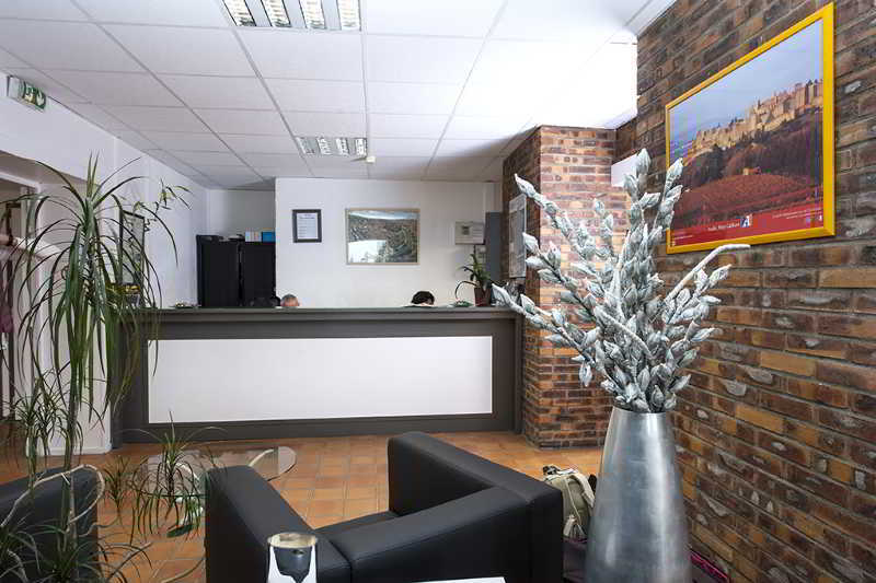 Hotel Bosquet Centre - Self Check In Budget Pau